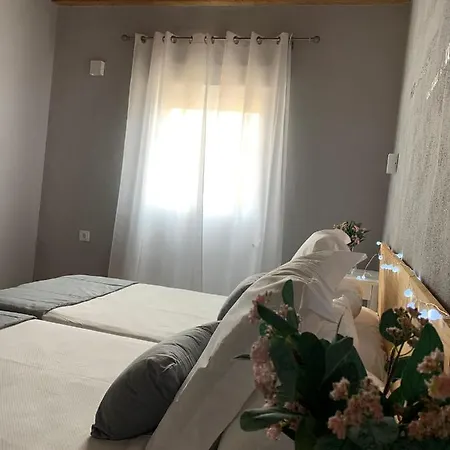 Bed & Breakfast Casa Rural La Hoja El Valle